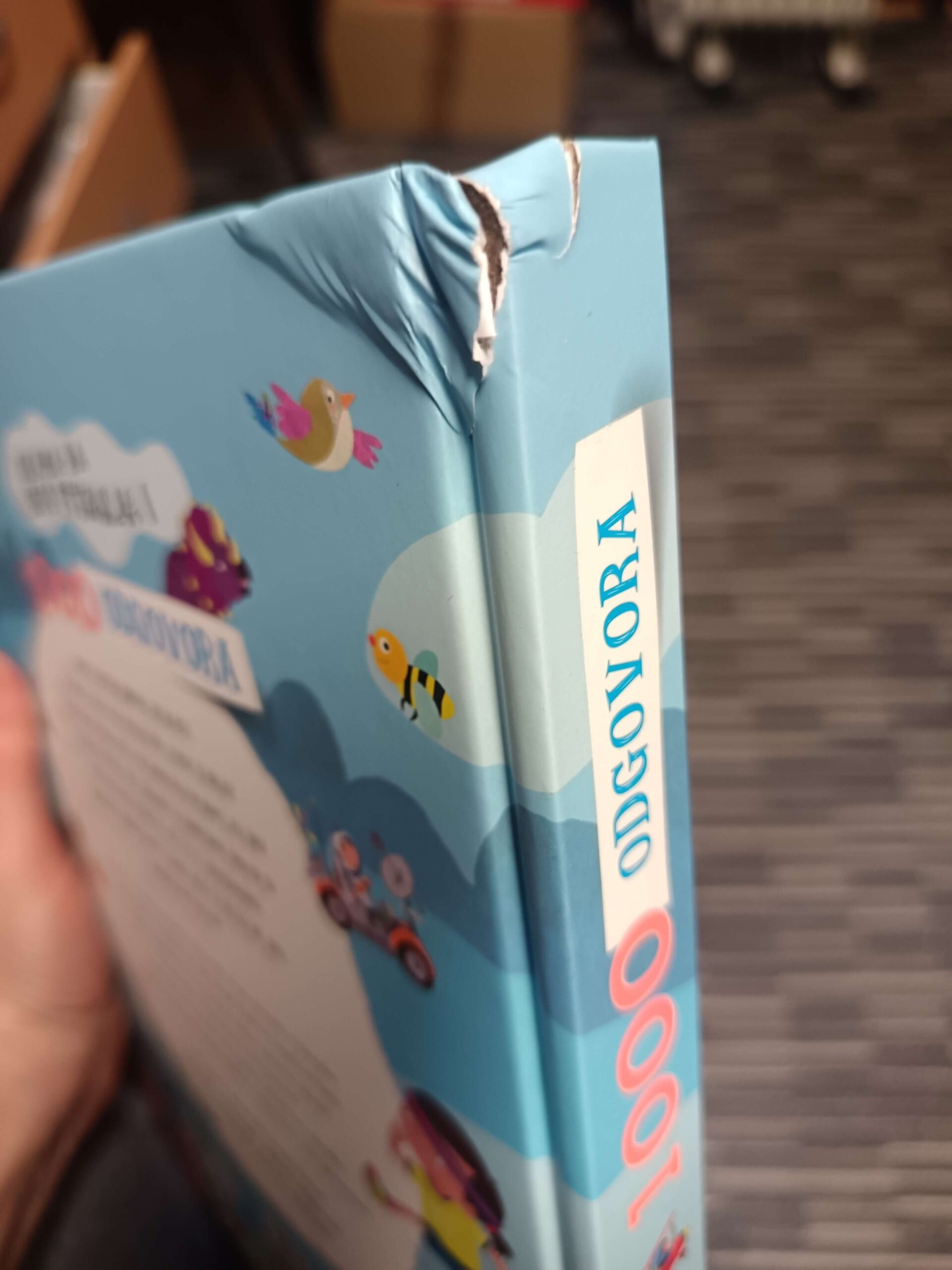 Knjiga sa 1000 pitanja i 1000 odgovora